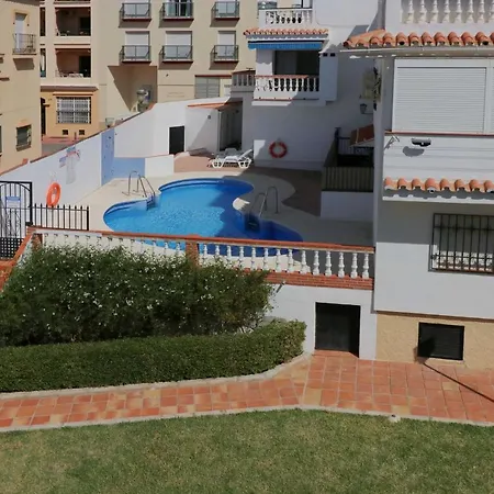 Townhouse In *
